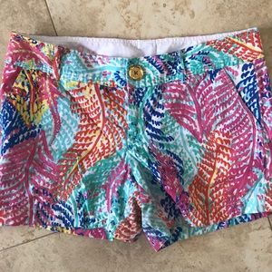 Lilly shorts size 8